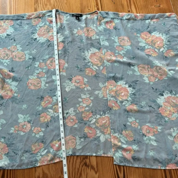 Torrid Floral Open Front Kimono Cardigan - Picture 7 of 7